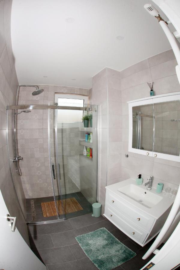 Apartman Lucija Karlovac Extérieur photo