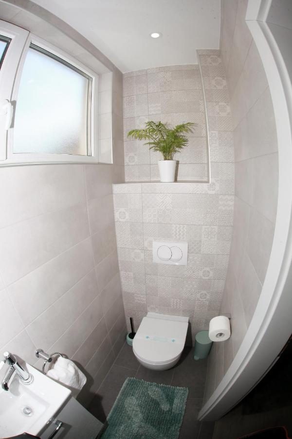Apartman Lucija Karlovac Extérieur photo