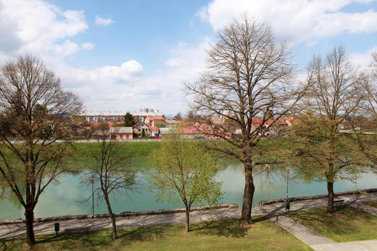 Apartman Lucija Karlovac Extérieur photo